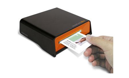 WorldCard Ultra : scanner de cartes de visites !