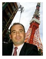 Photo de Stéphane Péan,  responsable de la veille stratégique chez PSA au Japon