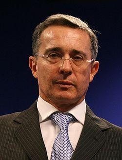 Ingrid : Récupération par Sarkozy, Uribe, narco-trafiquant, et les USA