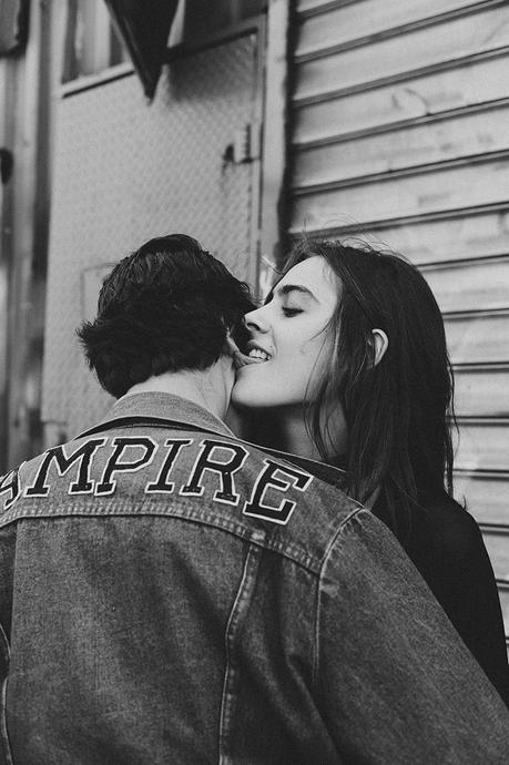 Look At Me Now : Charlotte et Felix par Lucie Sassiat (exclusif) Look At Me Now : Charlotte et Felix par Lucie Sassiat (exclusif)