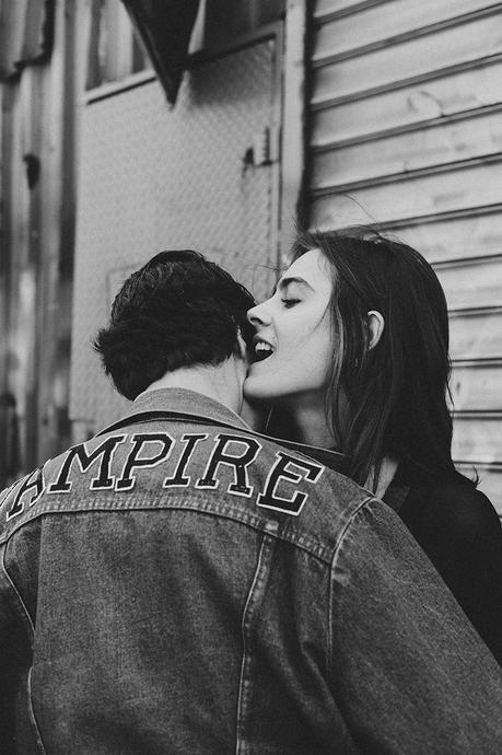 Look At Me Now : Charlotte et Felix par Lucie Sassiat (exclusif) Look At Me Now : Charlotte et Felix par Lucie Sassiat (exclusif)