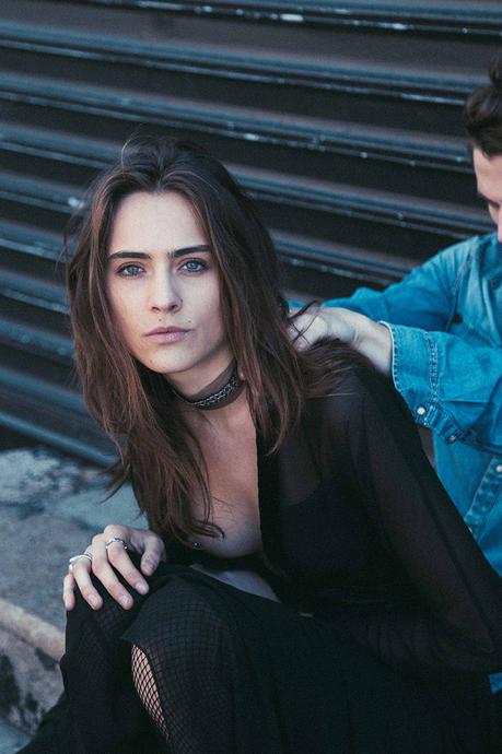 Look At Me Now : Charlotte et Felix par Lucie Sassiat (exclusif) Look At Me Now : Charlotte et Felix par Lucie Sassiat (exclusif)