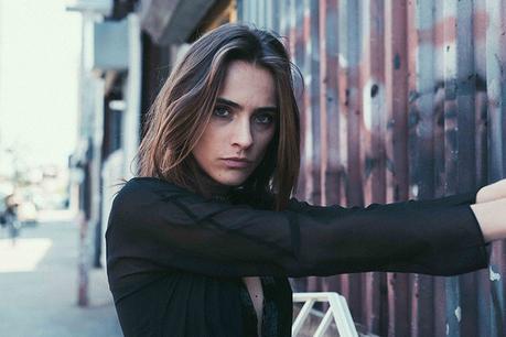 Look At Me Now : Charlotte et Felix par Lucie Sassiat (exclusif) Look At Me Now : Charlotte et Felix par Lucie Sassiat (exclusif)