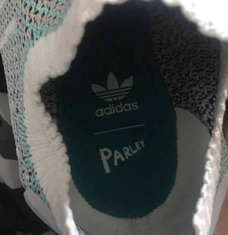 Une Adidas NMD R1 Primeknit/Parley est en préparation Une Adidas NMD R1 Primeknit/Parley est en préparation