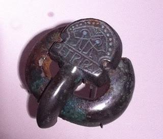 Boucle de ceinture, moselle, 6e siècle, alliage cuivreux
