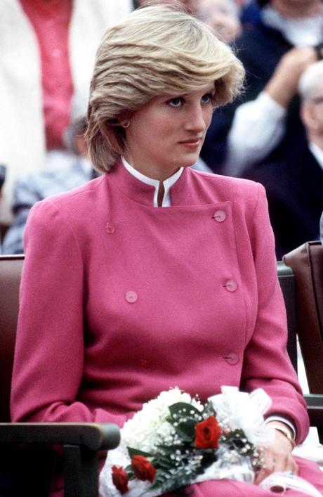 A Guide To Cool : Volume 37 – Lady Diana A Guide To Cool : Volume 37 – Lady Diana