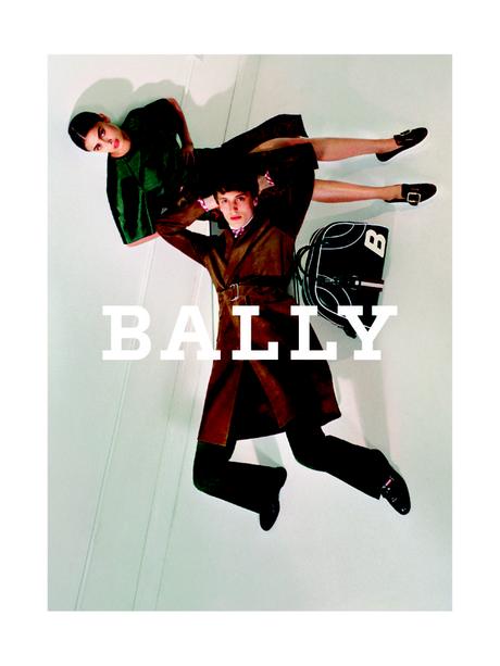 TAYLOR HILL NOUVEAU VISAGE pour l’AUTOMNE HIVER 2017-2018 de BALLY TAYLOR HILL NOUVEAU VISAGE pour l’AUTOMNE HIVER 2017-2018 de BALLY