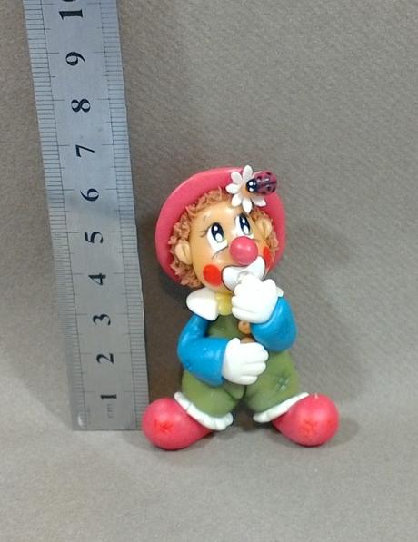 Pendentif clown en porcelaine froide Pendentif clown en porcelaine froide