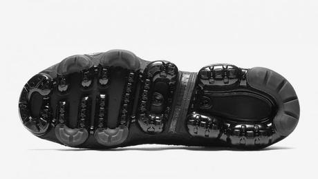 Nike Air Vapormax Oreo 2.0 : Release Date Nike Air Vapormax Oreo 2.0