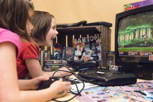 SEGA, c’est plus fort que qui ? SEGA, c'est plus fort que QUI ? Les aventures de Mickey, toujours aussi amusantes pour les enfants !