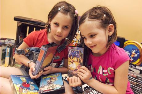 SEGA, c’est plus fort que qui ? SEGA, c'est plus fort que QUI ? Distribution de journaux ou les aventures du fiancé de Jasmine ?