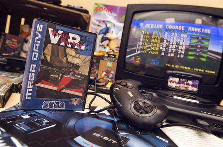 SEGA, c’est plus fort que qui ? SEGA, c'est plus fort que QUI ? Virtua Racing ou le début de l'ère 3D
