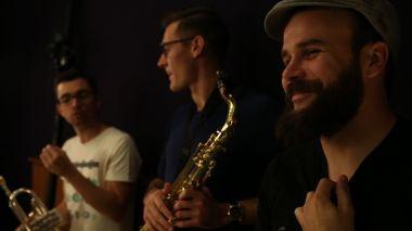 So Groovy: Live avec From Play to Rec So Groovy: Live avec From Play to Rec