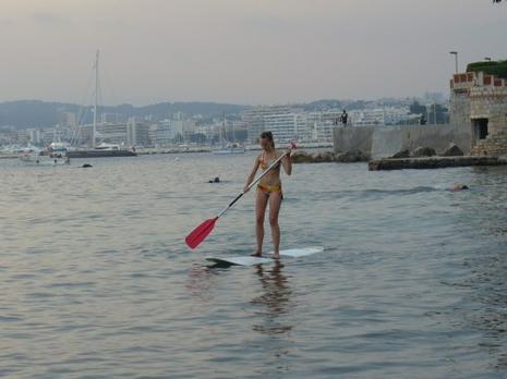 Les 3 Copines Surfeuses ! P1030522.JPG