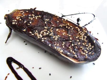 Aubergines caramélisées au miso & sésame DSCF0184
