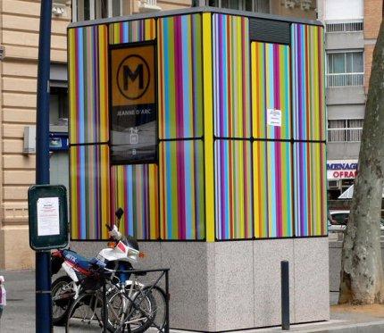 Le métro coloré de la ville rose Le métro coloré de la ville rose