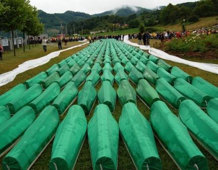 Srebrenica: Treize ans après, le deuil (encore), la colère (toujours) et la honte (permanente)