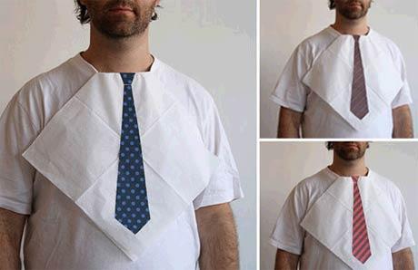 Soyez ridicule en repas d’affaire aussi nap-tie.jpg