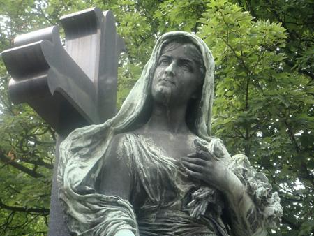 La Mère LeTabouret Cimetière du Père LaChaise