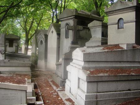 La Mère LeTabouret Cimetière du Père LaChaise