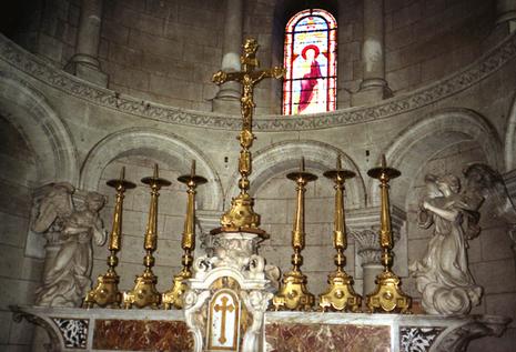 perigueux-st-front-anges-autel.1216369474.jpg