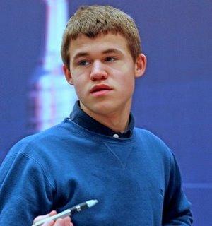 Tournoi International d'échecs de Bienne 2008: Magnus Carlsen en tête avec 2,5/3 Magnus Carlsen