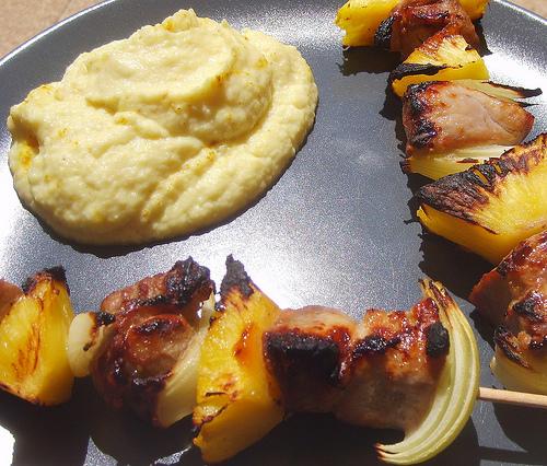 Purée de Chou-Fleur Expresse au Curry. Purée et Brochettes Ensoleillées