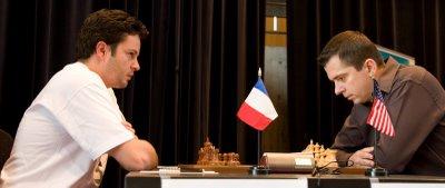 Tournoi International d'échecs de Bienne 2008: les photos de la ronde 7 Alexander Onischuk - Etienne Bacrot - photo Olivier Breisacher