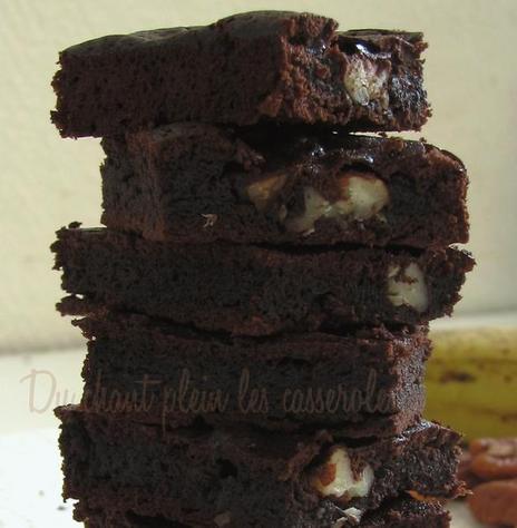 Brownies choco-banane-pécan ultra riches pour cerveaux surmenés Brownies choco-banane-pécan ultra riches pour cerveaux surmenés