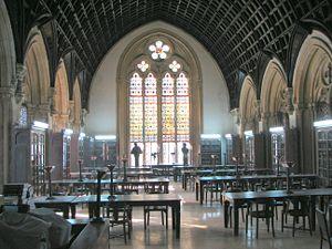 L'Université de Mumbai, style gothique et palmiers
