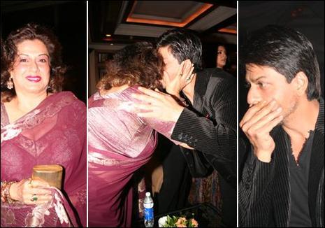 Quand une dame embrasse SRK
