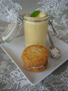 Mousse aux fruits de la passion DSC06840