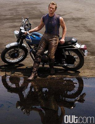 Neil Patrick Harris en une de Out Magazine