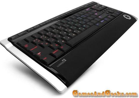 Clavier Luxeed black