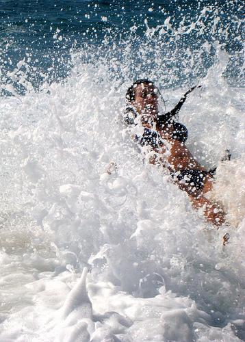 À qui la tasse? pics