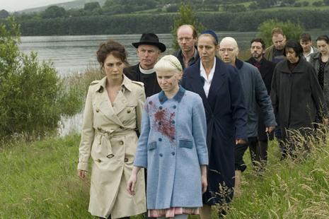 Carice Van Houten, Gary Lewis et Jenn Murray. Mars Distribution Carice Van Houten, Gary Lewis et Jenn Murray. Mars Distribution