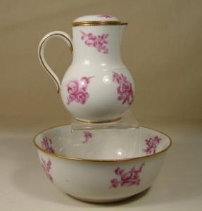 La Porcelaine française du XVIIIe siècle