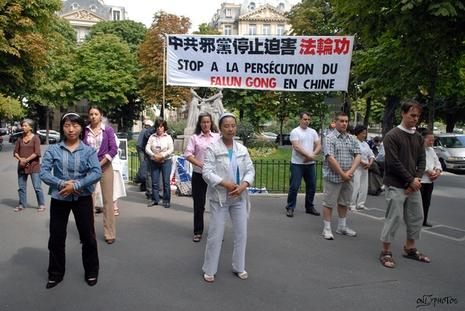Action et manifestation contre la répression en Chine et au Tibet