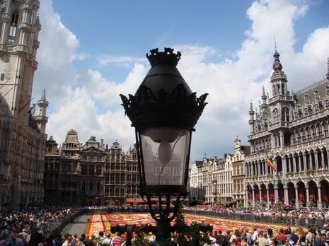 Tapis de fleurs sur la Grand Place de Bruxelles