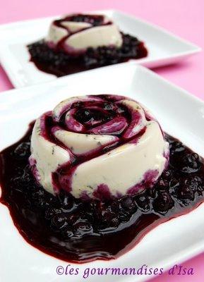 Pannacotta pesto menthe, sauce bleuets