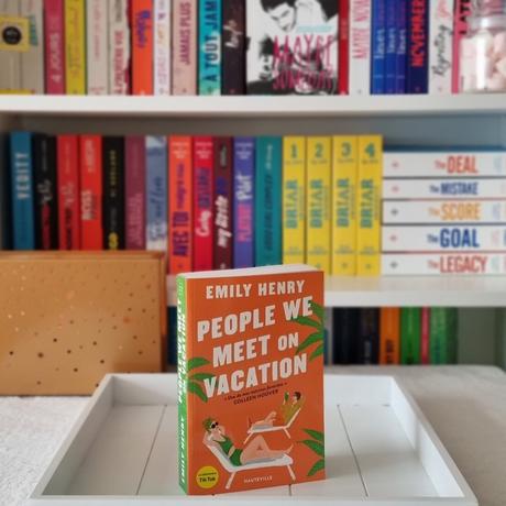 People We Meet on Vacation | Emily Henry