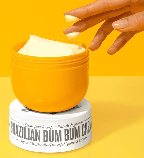 La Crème de l’Été : Bum Bum Cream, Le Secret de Beauté de Dua Lipa