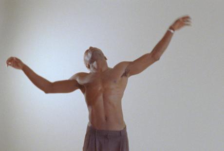 Comment le photographe Deon Hinton, 24 ans, est passé de l’autoportrait avec son téléphone Android à la photographie pour Chanel deon-hinton-photographe