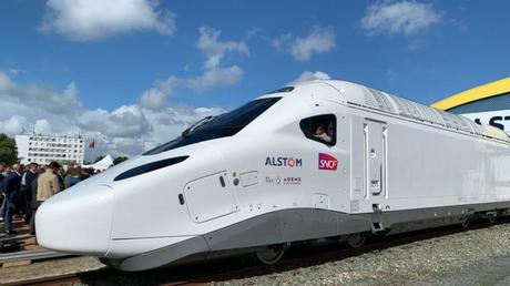 SNCF présente les sièges 2nde et 1ère des TGV INOUI 2025
