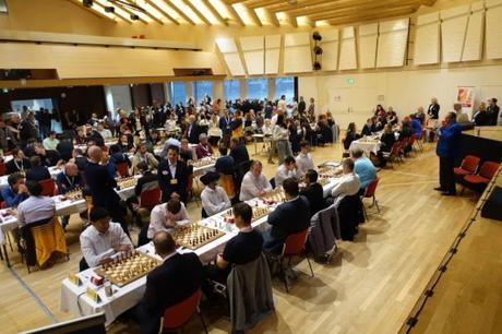 Carlsen et MVL à la coupe d'Europe des clubs d'échecs