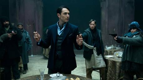 Critiques Séries : The Continental: From the World of John Wick. Mini-series. Episode 2.