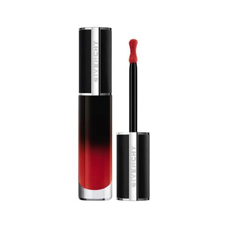 Givenchy réinvente ses rouges à lèvres iconiques avec la texture Cream Velvet