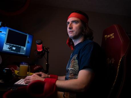 Vérités & Libertés Créatives dans Dumb Money Vérités & Libertés Créatives dans Dumb Money