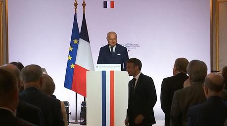 65 ans de Ve République (2) : les propositions constitutionnelles d'Emmanuel Macron 65 ans de Ve République (2) : les propositions constitutionnelles d'Emmanuel Macron