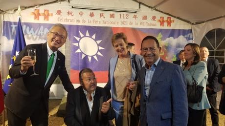 Très heureux d’avoir pu échanger avec l’ambassadeur de Taïwan en France
